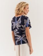 030531_1055_2-BLUSA-ESTAMPADA-FLORES-E-CONCHAS