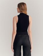 030227_0002_2-BLUSA-UNDER-GOLA-ALTA