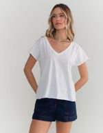 030247_0003_4-T-SHIRT-DECOTE-V-MANGA