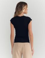 030242_0002_2-BLUSA-TRICOT-DECOTE-V-COMFY