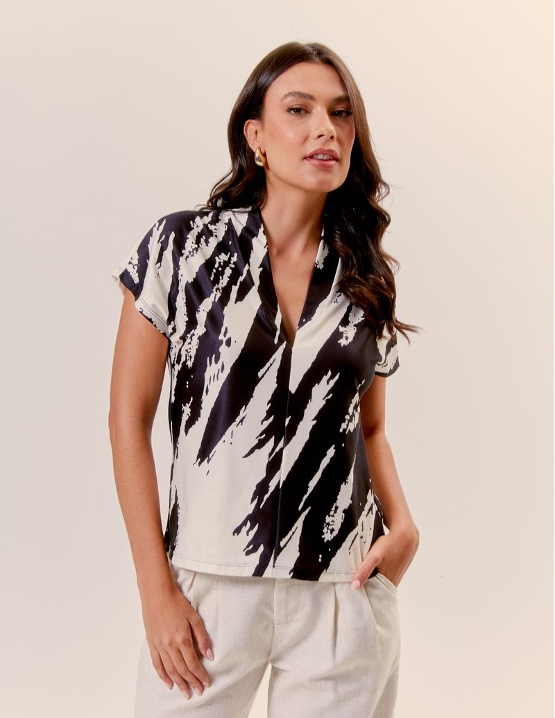 030695_0002_1-BLUSA-ESTAMPADA-RAJI