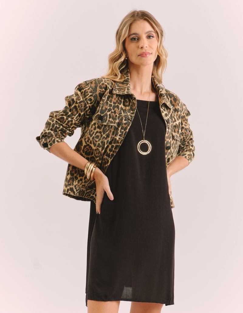 030747_0002_5-VESTIDO-CURTO-DECOTE-MOLDURA
