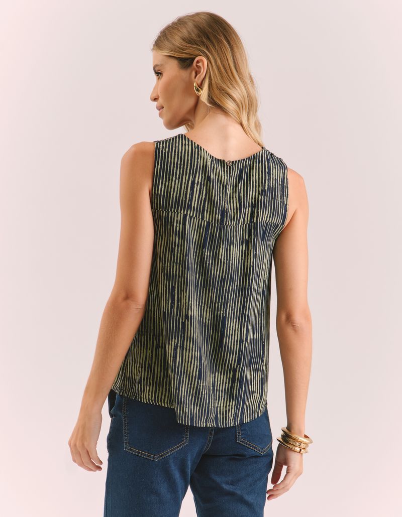 030610_1026_2-BLUSA-ESTAMPADA-TEXTURA-SEIVA