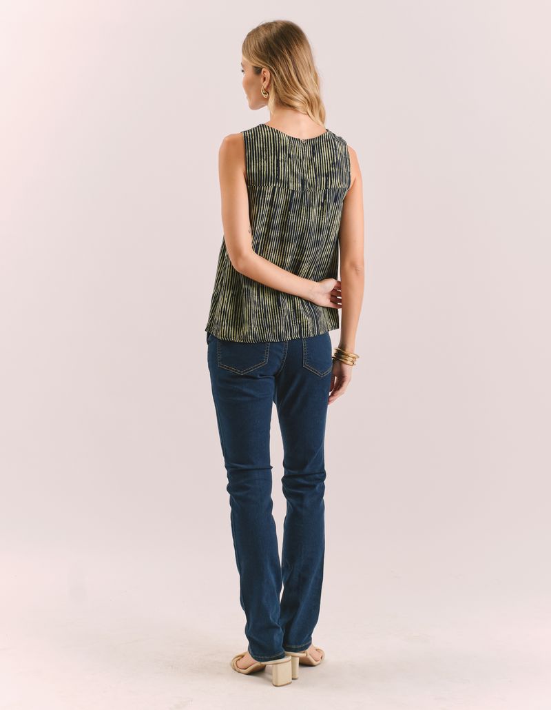 030610_1026_4-BLUSA-ESTAMPADA-TEXTURA-SEIVA
