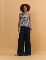 030742_0002_1-BLUSA-ESTAMPADA-FLORAL-NOIR