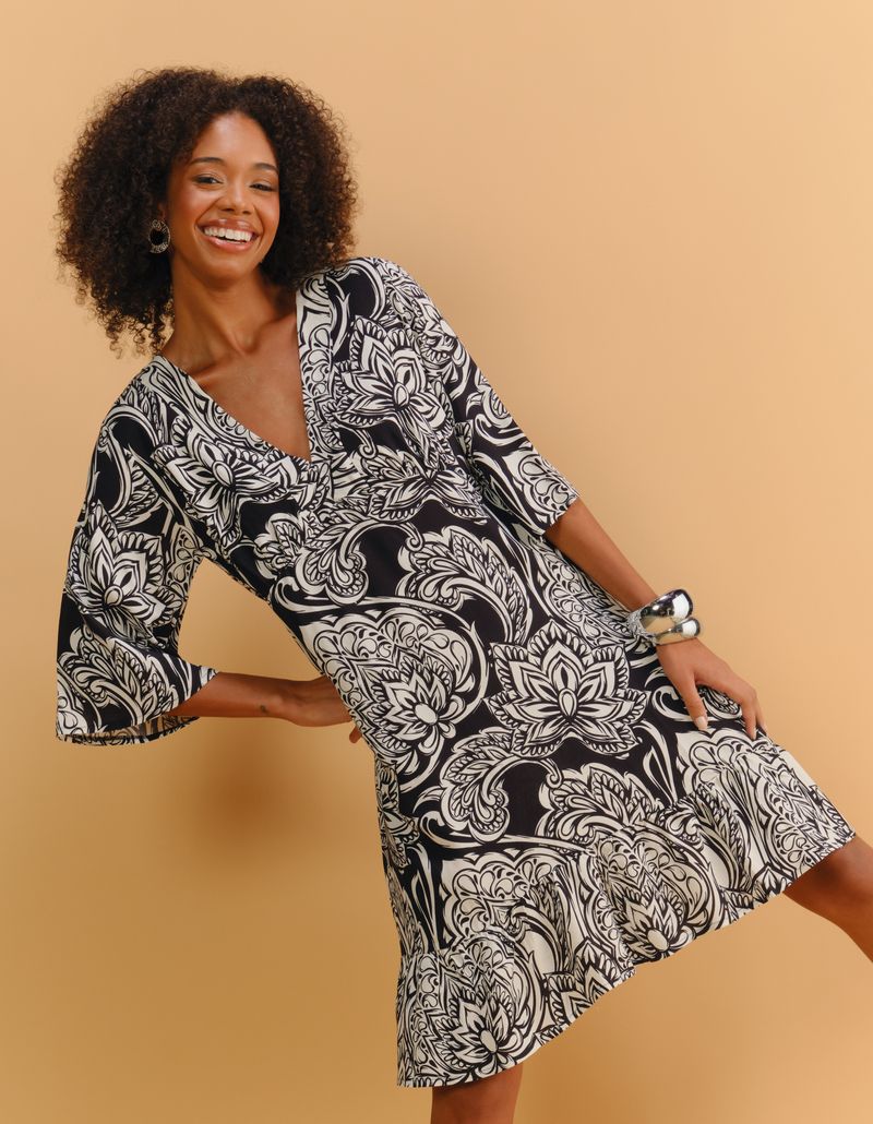 030744_1216_1-VESTIDO-CURTO-ESTAMPADO-FLORAL-NOIR