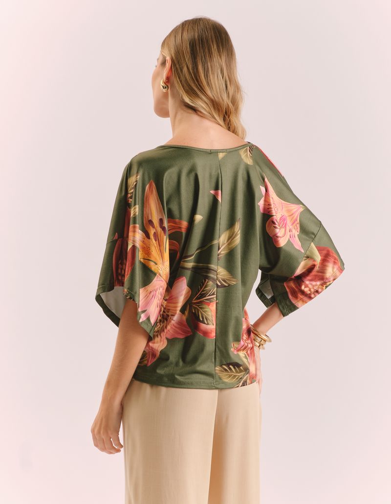 030771_1026_2-BLUSA-ESTAMPADA-SILVESTRE
