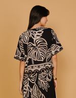 030754_0002_2-BLUSA-ESTAMPADA-SALMA