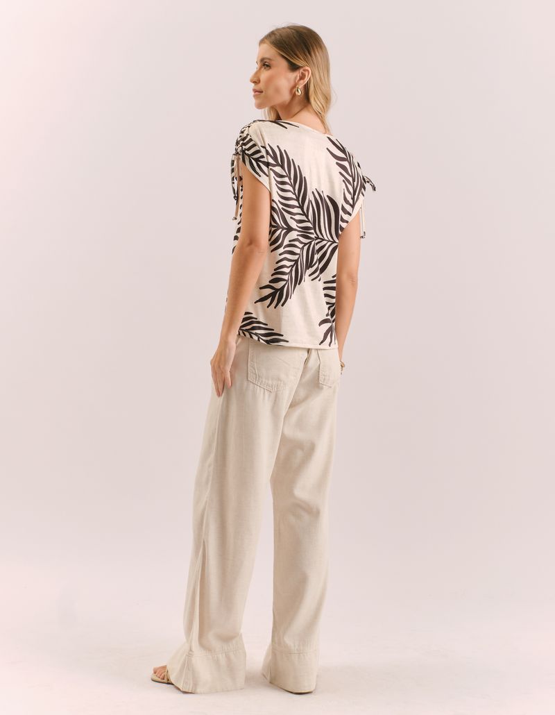 030768_0003_2-BLUSA-ESTAMPADA-FOLHAGEM-P-B