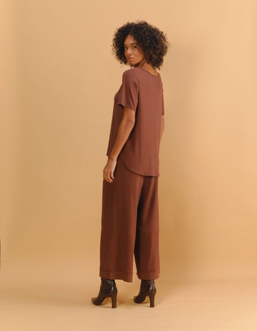 Blusa Pesponto Contraste Mangas - Marrom