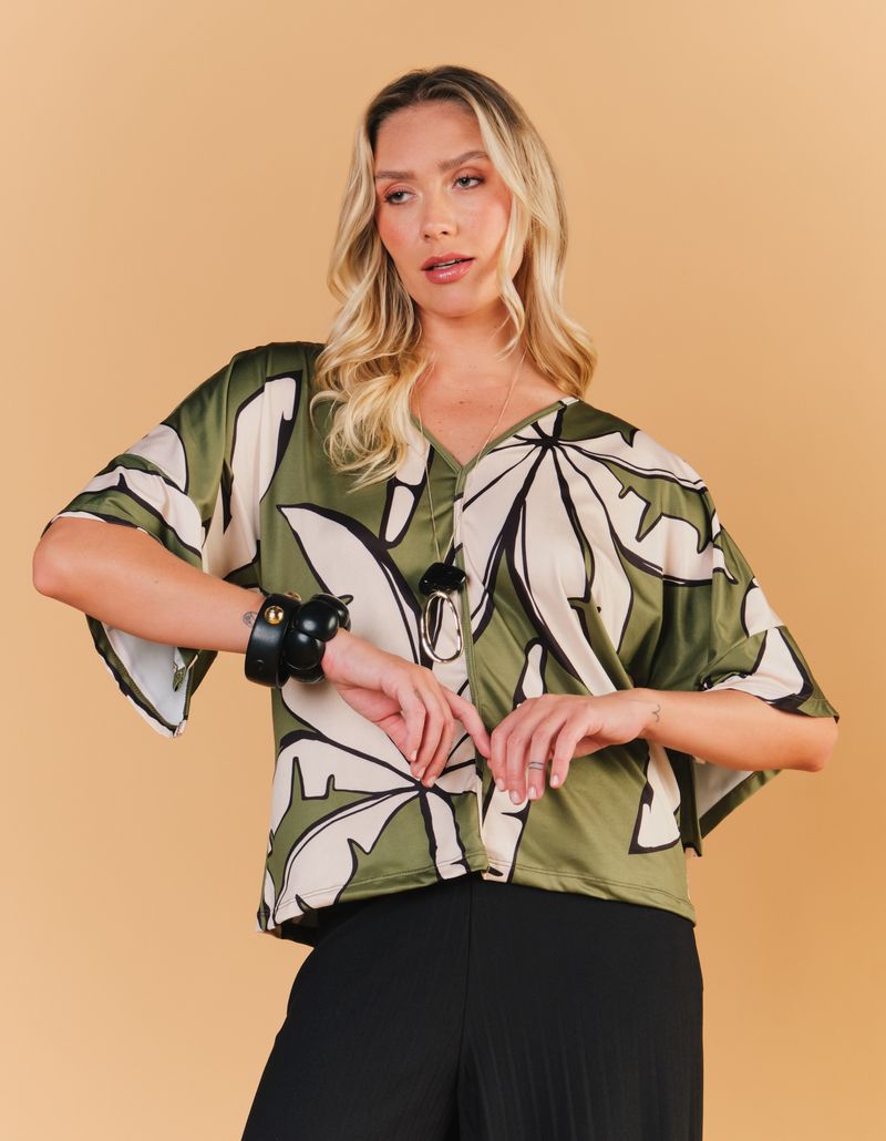 030556_1026_4-BLUSA-ESTAMPADA-BURITI