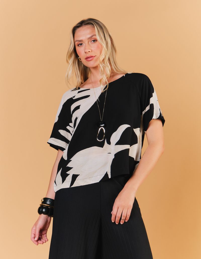 030951_0002_4-BLUSA-ESTAMPADA-MALU-NEW