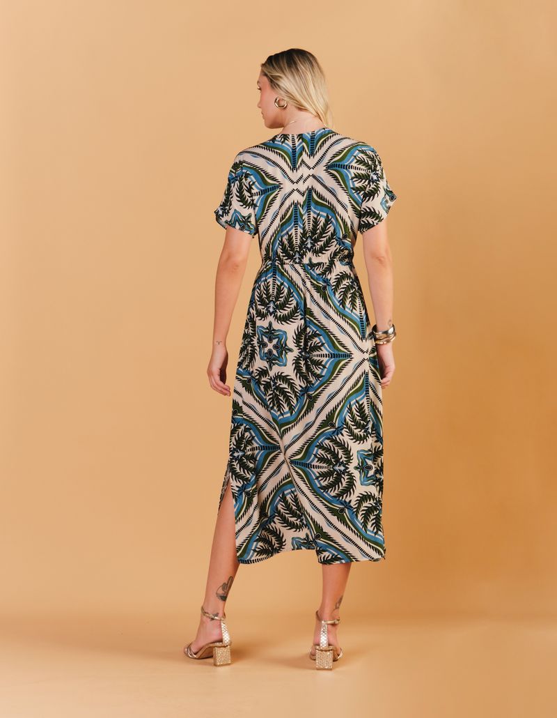 031011_0035_2-VESTIDO-MIDI-ESTAMPADO-LENCO-COQUEIRO