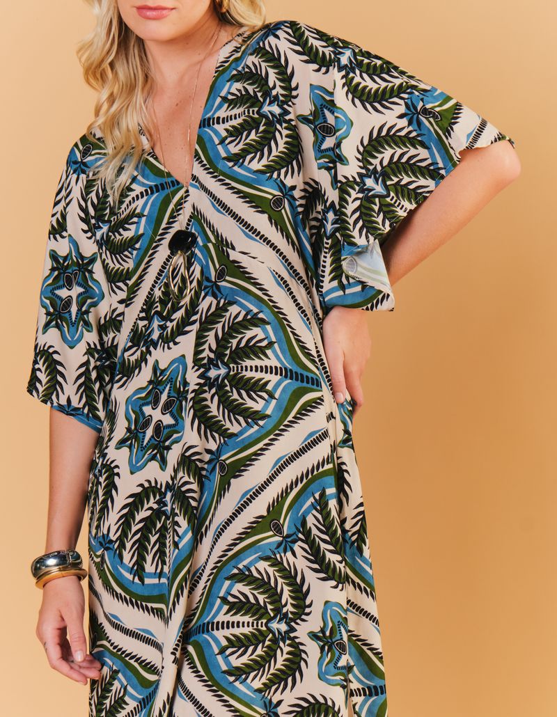 031012_0035_3-VESTIDO-CURTO-ESTAMPADO-LENCO-COQUEIRO
