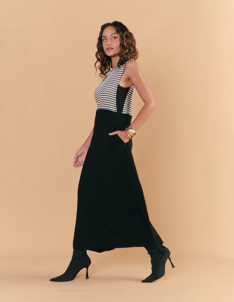 029655_0002_1-VESTIDO-STRIPE-DECOTE-LONGO