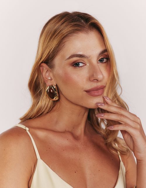 Brinco Resina Borda Metal - Marrom