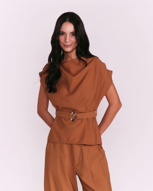 Blusa Decote Gola Com Cinto Orgânico - Caramelo